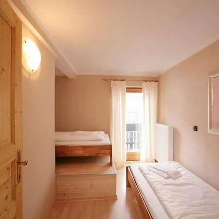 Mabero Penthouse 101 *